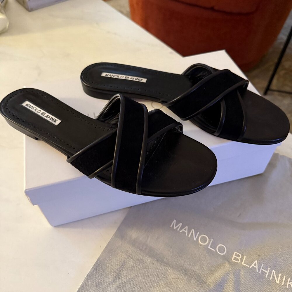 Manolo Blahnik Black Sandals Size 41